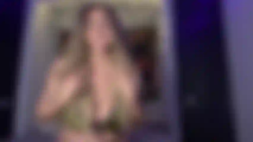 Sensuelle encourageant cei/joi avec compte à rebours.