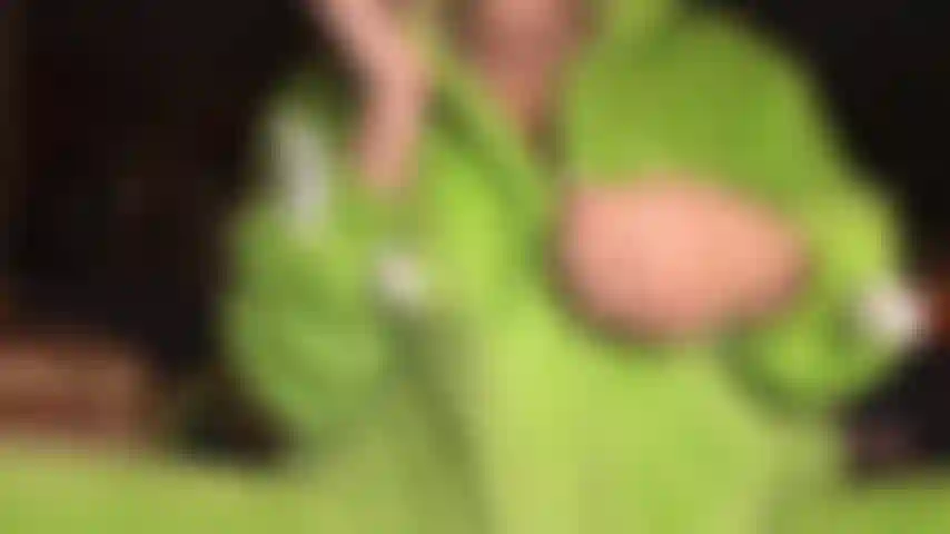 Gooner_breast_massage.