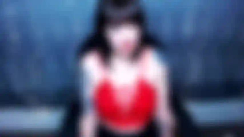 Méchante déesse bordant joi, est-ce que je te laisse venir ?!