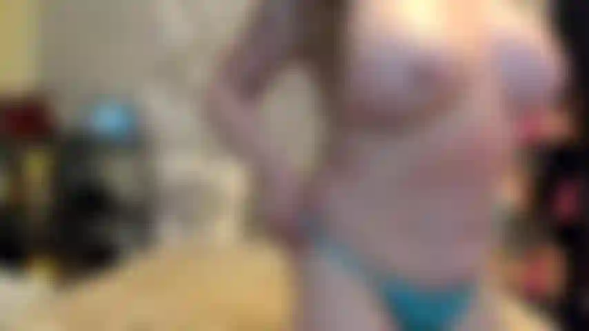 1670064236692_( Gs.827) GoldieStar se produit dans un spectacle d'or - 10 minutes. Gros cul, chatte poilue, gros seins, jouet anal interactif, squirting, chatte écartée, pieds nus, anal, dp (123/2022).