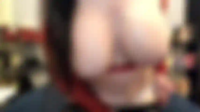 ( Gs.446) GoldieStar se produit dans un spectacle d'or. Roleplay (appelant tous ceux qui sont présents dans la pièce par leur nom...) 11 Minutes. Gilf, gros seins, haut rouge. Bas noirs, squirting, anal, jouet interactif, dp interracial, chatte poilue (21/01/2022).