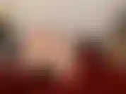 (39) GoldieStar porte des bottes en latex rouges et lui baise le cul et la chatte jusqu'à ce qu'elle gicle...