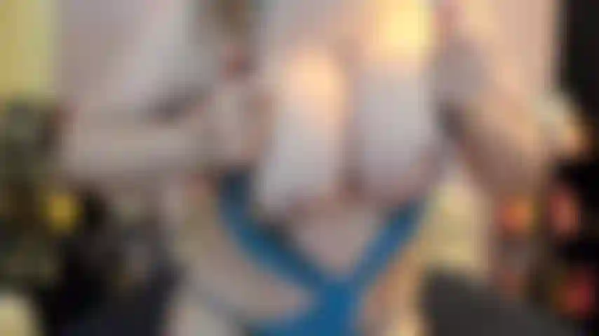 ( Gs.1026) GoldieStar se produit dans un spectacle d'or - 10:59 minutes. Pieds nus, gros seins, gros cul, gilf, chatte poilue, éjaculation féminine, anal, dp, plusieurs godes, chatte écartée (25/06/2023 @ 00h12)_1687666340811.