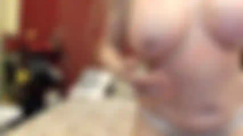 ( Gs.504) GoldieStar se produit dans un spectacle d'or. Roleplay (appeler tous ceux qui sont présents dans la pièce par leur nom...) 8:58 Minutes. Gros seins, belle-fille, pieds nus, chatte poilue, interactif, jouet, squirting, jouet anal interactif (8/04/2022).