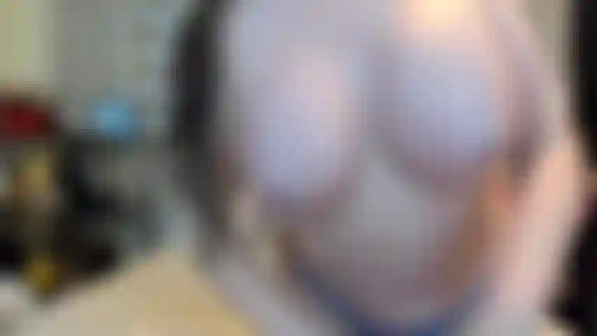 ( Gs.862) GoldieStar se produit dans un spectacle d'or - 9:01 minutes. Gros seins, pieds nus, chatte poilue, gros cul, jeu de chatte, sperme crémeux, anal, dp, godes tous blancs (16/12/2022).