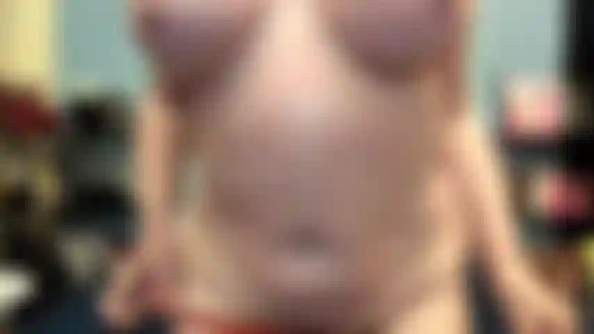 ( Gs.652) GoldieStar se produit dans un spectacle d'or - 11 minutes. Gros seins, gilf, chatte poilue, gros cul, squirting, anal, dp interracial, pieds nus (30/06/2022).