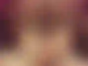 (30) La star de goldie joue avec sa chatte puis jouit avec sa baguette hitachi... Puis gicle.