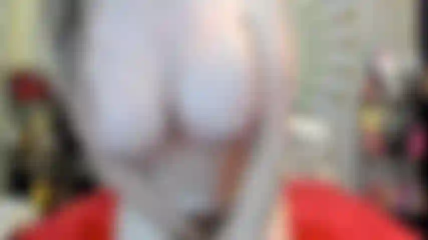 ( Gs.856) GoldieStar se produit dans un spectacle d'or - 9:59 minutes. Gros seins, gilf, chatte poilue, pieds nus, squirting, anal, dp, godes tous blancs (15/12/2022).