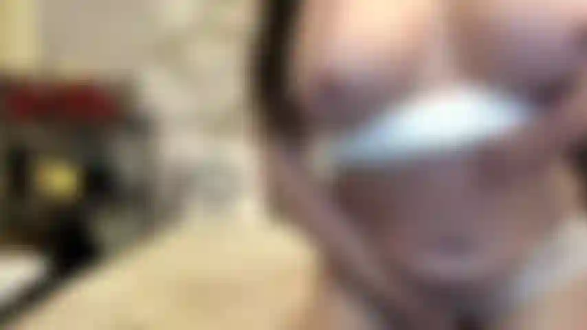 ( Gs.456) GoldieStar se produit dans un spectacle d'or. Roleplay (appelant tous ceux qui sont présents dans la pièce par leur nom...) 11 Minutes. Gilf, gros gode rose, pieds nus, chatte poilue, squirting, anal, dp (05/02/2022).