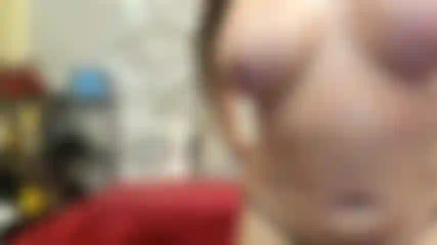 ( Gs.817) GoldieStar se produit dans un spectacle d'or - 11 minutes. Gilf, squirting, pieds nus, anal, dp interracial, chatte poilue, gros seins, gros cul (20/11/2022).