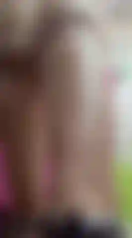 SEXY CURVY WANTS TO SIT ON YOUR FACE