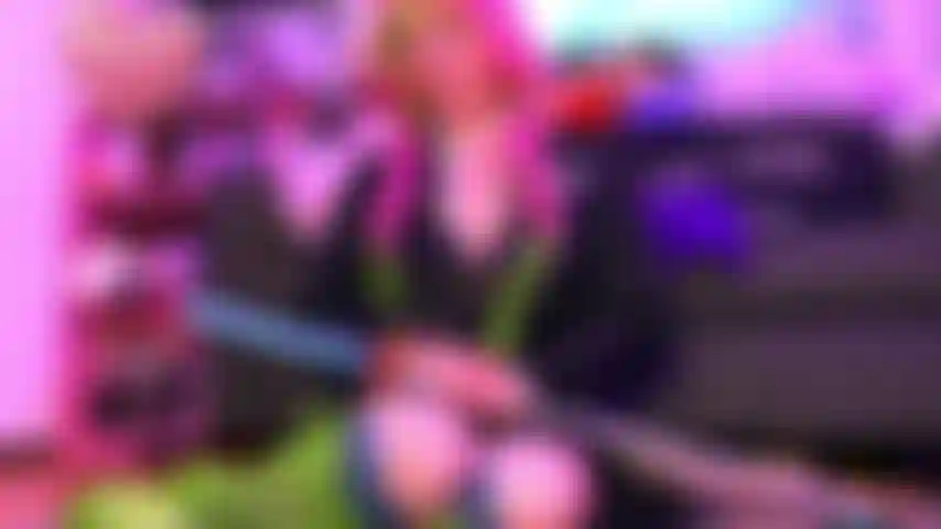 Le spectacle anal de mitsuri.