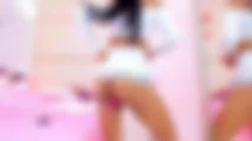 Un joli petit corps et des vibrations sexy.