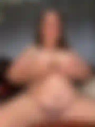 theres a lot of titty action boys