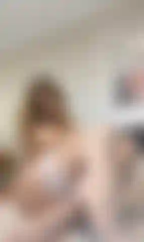 Les bas blancs n'ont jamais été aussi beaux