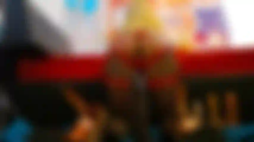 Game Over for little white Cock