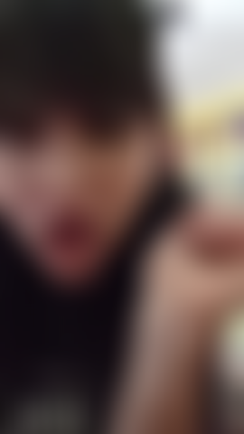 Je chevauche ta bite.