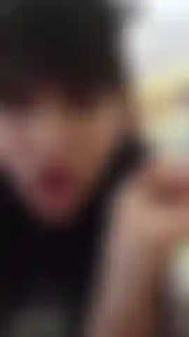 Je chevauche ta bite.