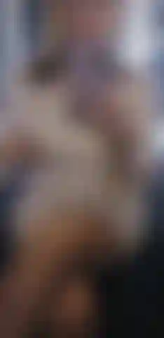 basic instinct tease open legs and flash !