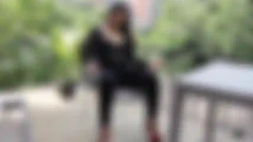 Je porte des leggings noirs.