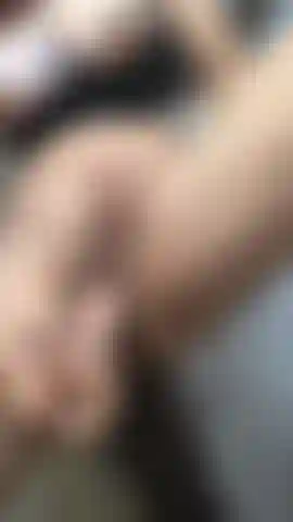 Baise ma chatte debout.