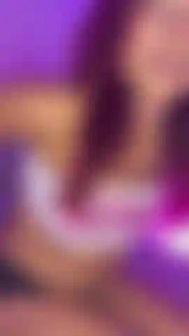 Soirée cinéma sexy se terminant par un gros sperme.