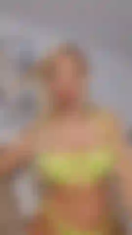 Je me sens coquine ce soir... Tu sais où venir...