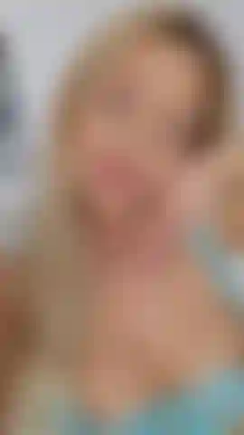 Je suis prête à être votre bébé le plus sensuel. Osez vous joindre à moi et vivre ce fantasme avec moi ?