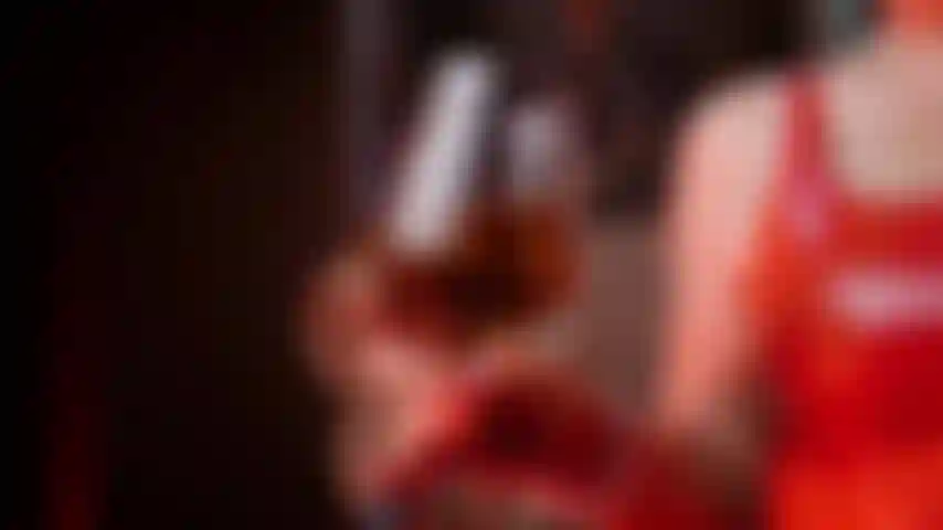 Déesse dominante et séduisante.