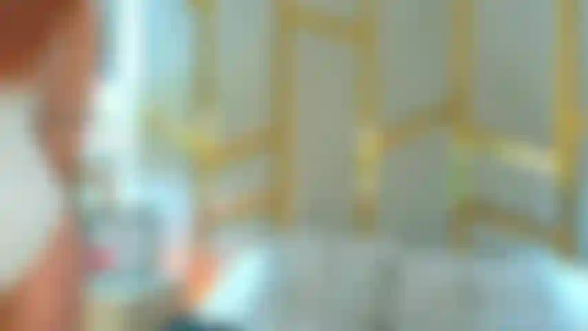 Explosion de plaisir avec éjaculation.