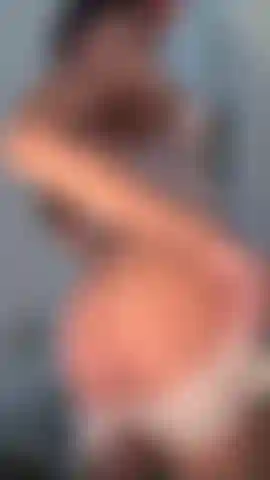 Me getting cheeky in the bathroom