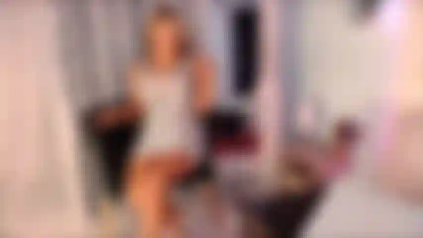 Es-tu prête pour moi ? Je veux tout te donner.