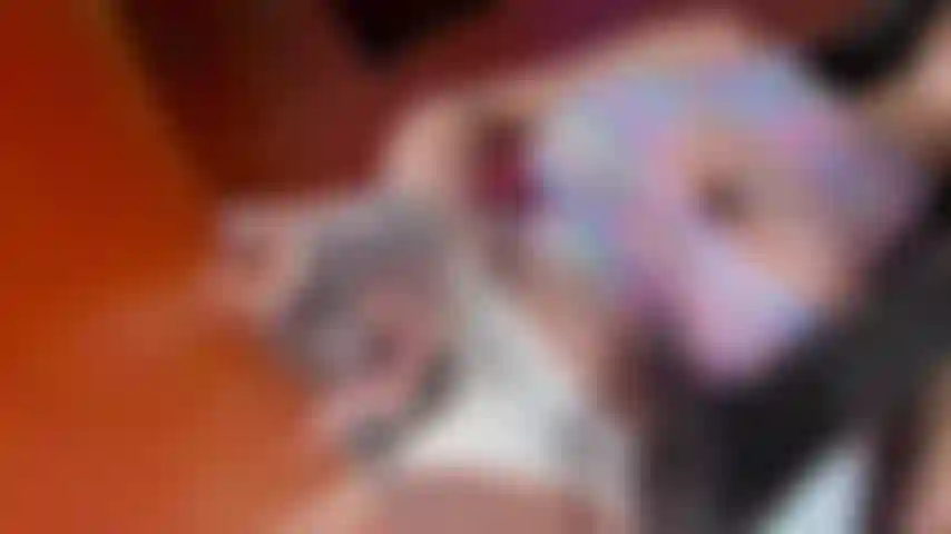 Belle et énorme bite.