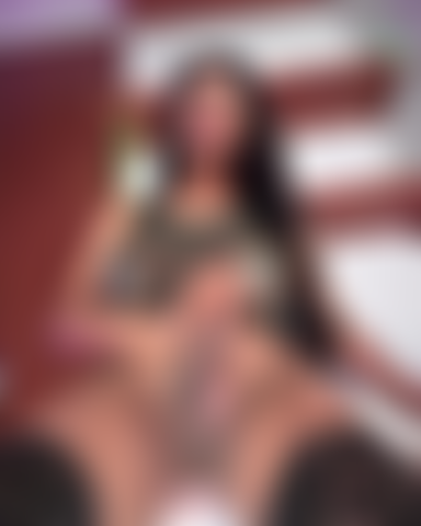 Un spectacle de sperme incroyable 3 éjacule dans ma bouche.