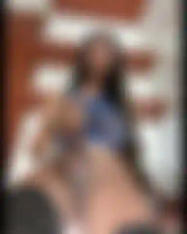 Énorme spectacle de sperme ivanna.