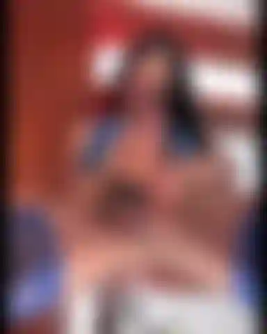 Sexy cum ivanna show.