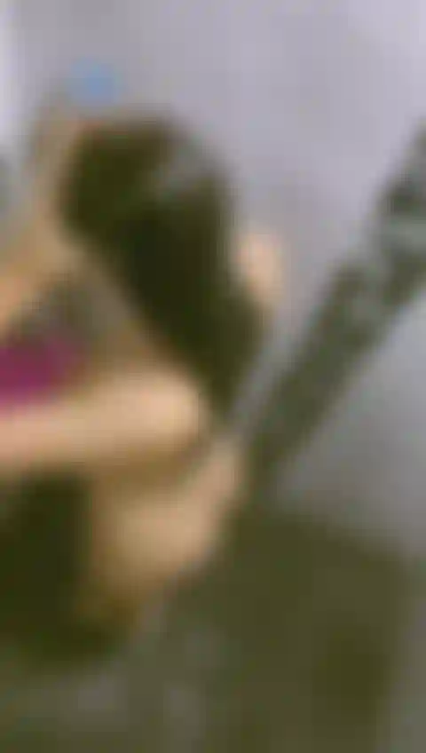 Prends une douche avec moi.