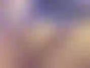 Je me fais jouir deux fois en utilisant mon gode en verre avec un plug dans mon cul serré.