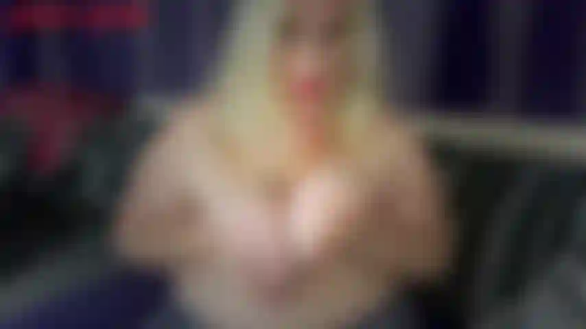 Les seins tombent et applaudissent - cette vidéo est entièrement consacrée aux gros seins naturels de jackie ! Dans ce clip, jackie serre ses gros seins ensemble puis utilise ses mains pour les laisser tomber encore et encore. Jackie tombe lentement, vite, fort et partout entre les deux. Jackie.