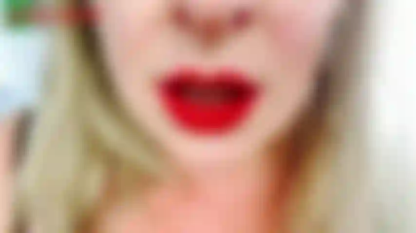 Belle-mère sissy salope asmr.
