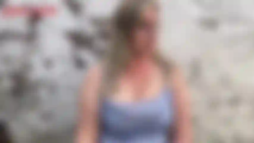 Compilation de printemps en plein air - voici l'intégralité de la série en trois parties de la collection de printemps en plein air de <span translate='no'>JackieSynn</span>, comprenant : jeu de seins en plein air au printemps, taquinerie de fesses pawg en plein air au printemps et squirt en plein air au printemps.Â.