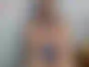Grossissez pour moi - vous rentrez de la salle de sport et trouvez votre petite amie en train de se masturber en regardant son téléphone. Elle avoue que ton corps tonique ne l'excite plus et te montre ce qui l'excite.