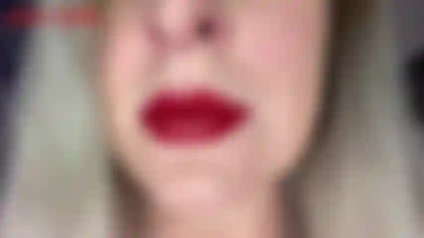 Reprogrammation extrême de gooner findom - rien ne procure plus de plaisir que de donner tout ton argent à jackie. Ta vie tourne autour du fait de payer jackie pour qu'elle daigne même reconnaître ton existence. Jackie sait que tu meurs d'envie de goûter sa salive, son squirt et son trou du cul. Tu paierais n'importe quoi...