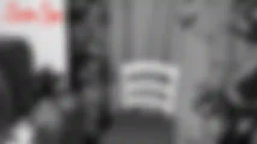 Ghost te fait jouir, tu n'arrives pas à dormir, soudain une apparition fantomatique apparaît... Et son butin est énorme ! Cette salope effrayante vous taquine avec son butin pawg, l'applaudissant et vous encourageant à devenir fou. Votre...