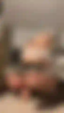 Je monte un gode en costume d'écolière.