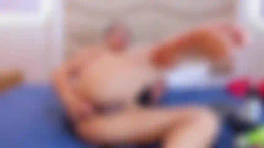 Look how i play with my ass