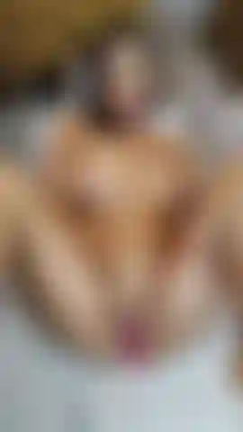 masturbating my pussy and seeing how wet it is