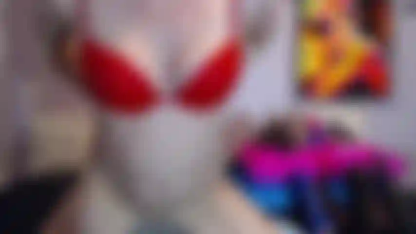 Jayda diamonde deepthroat et gros plug anal en cowgirl inversée!