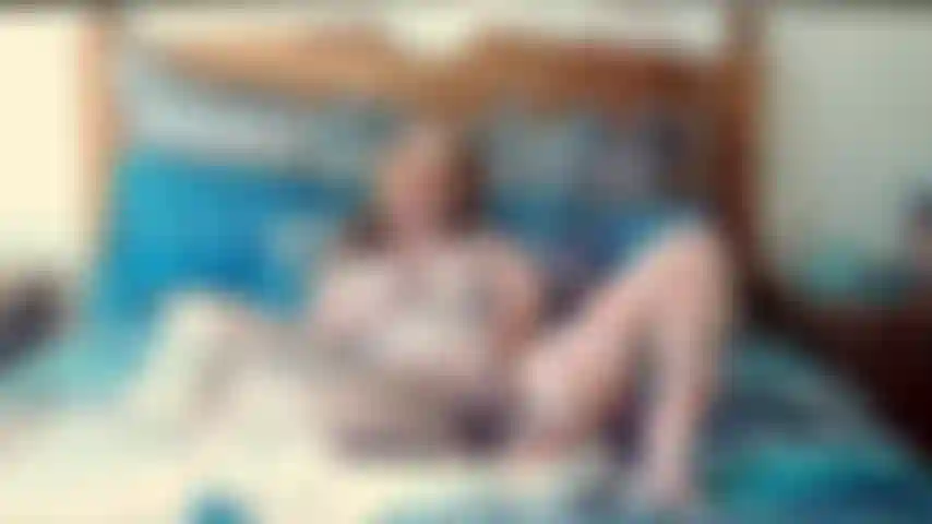 JazzabelleRox, je veux te faire jouir et pendant que je jouis avec toi. Joi avec beaucoup de conversation.