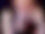 Votre belle déesse vous hypnotise avec ses lèvres enfumées, ses courbes sexy, ses gros seins et sa voix sensuelle. Regardez-la inspirer lentement et vous attirer plus loin. Asmr et le rêve fétiche du fumeur !!